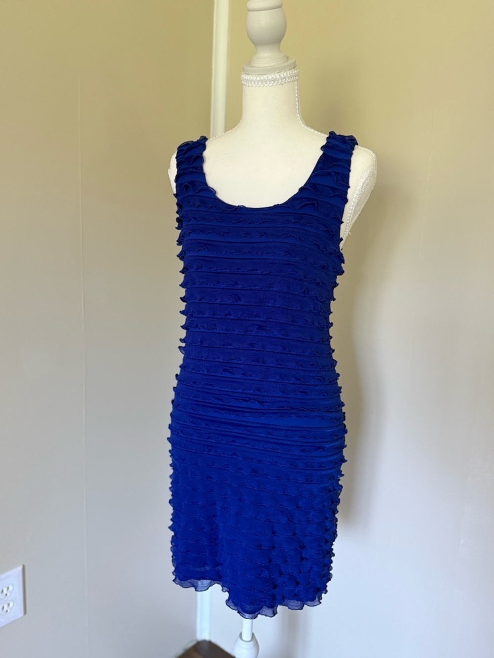 Forever 21 Textured Ruffle Royal Blue Mini Dress Size M 💙 - Picture 3 of 9